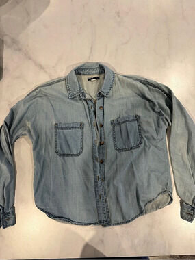 BDG. Denim Button Down Shirt in Blue Size XS Like New